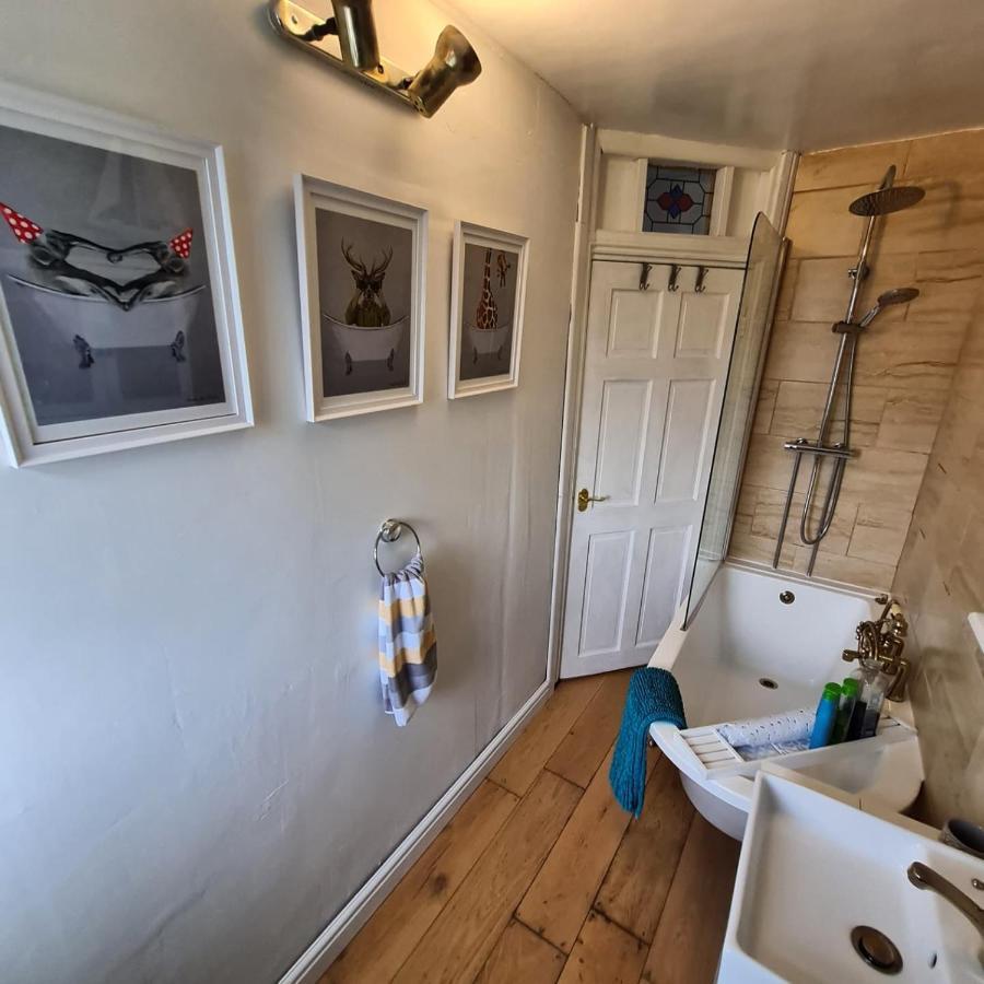 Old Road Cottage Pet Friendly Outdoors Beaches Neath Extérieur photo