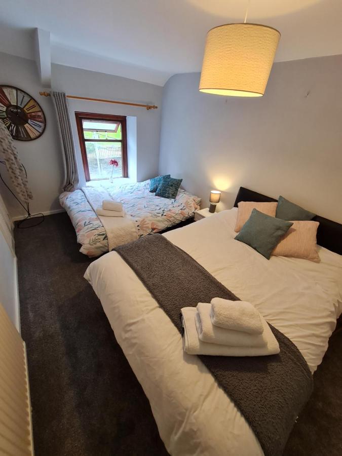 Old Road Cottage Pet Friendly Outdoors Beaches Neath Extérieur photo